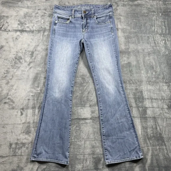 American Eagle Womens Jeans Blue Size 4 Short Kick Boot Denim Light wash - Picture 1 of 10